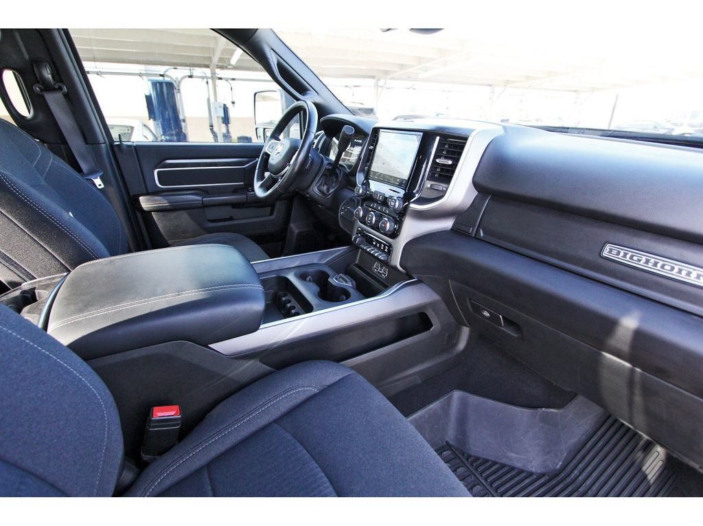 Used 2024 RAM 3500 Big Horn w/ Night Edition AWD/4WD image 28