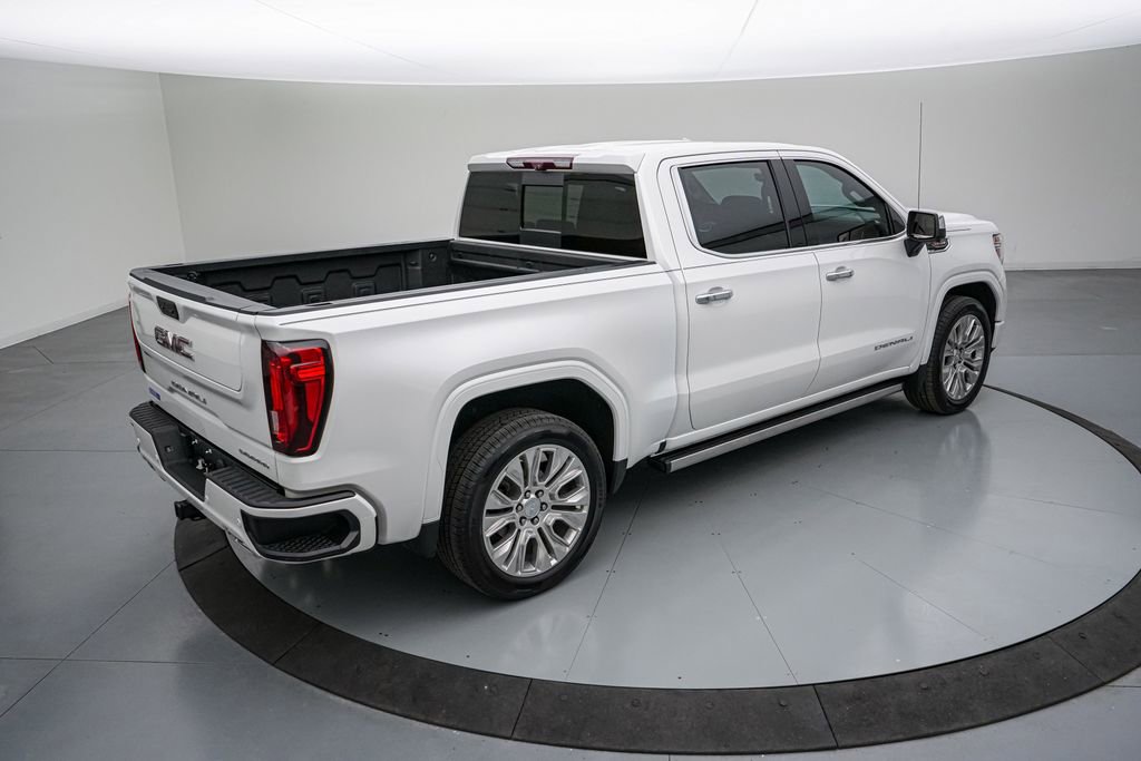 Used 2021 GMC Sierra 1500 Denali w/ Denali Ultimate Package AWD/4WD image 5