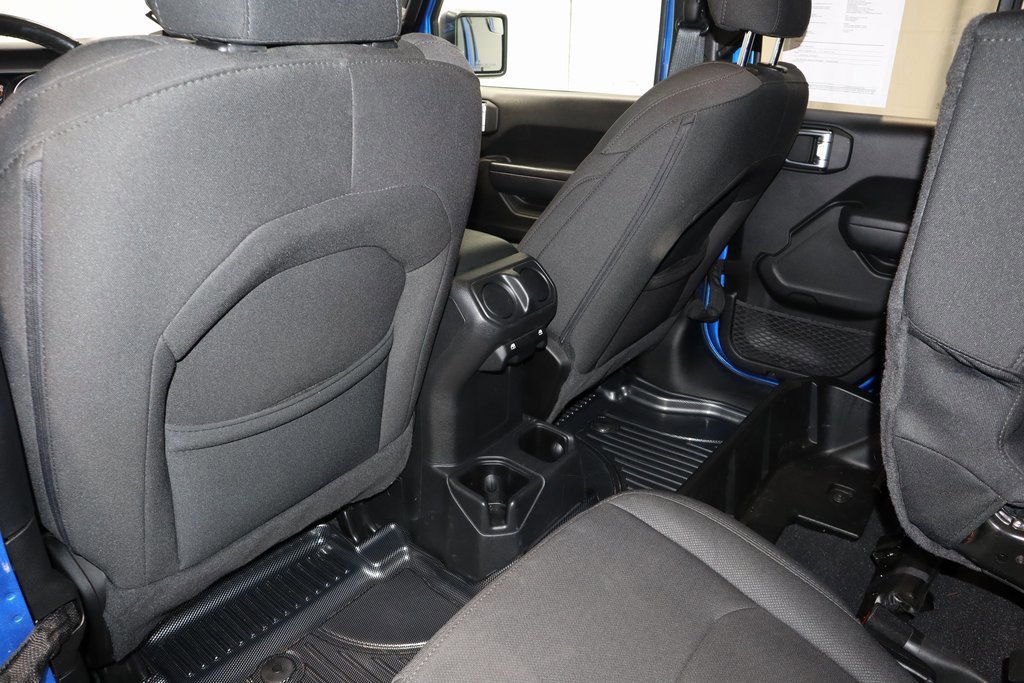 Used 2022 Jeep Gladiator Willys image 23