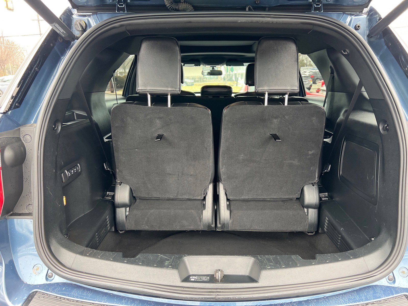 Certified 2018 Ford Explorer Sport image 24