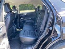 Certified 2024 Ford Edge SEL w/ Convenience Package AWD/4WD image 6