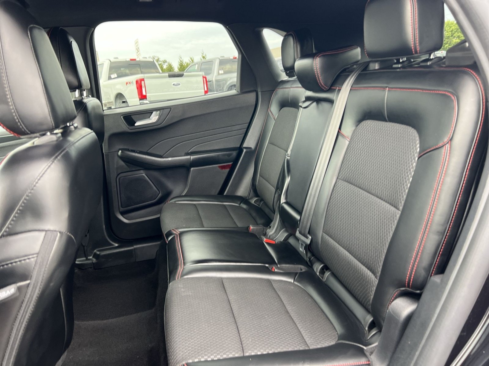 Certified 2024 Ford Escape ST-Line AWD/4WD image 23