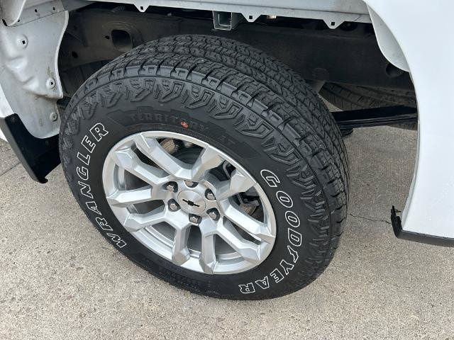 Used 2025 Chevrolet Silverado 1500 RST AWD/4WD image 29