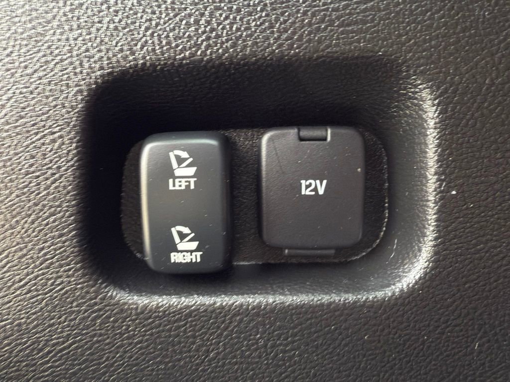 Certified 2024 Ford Edge SEL w/ Convenience Package image 11