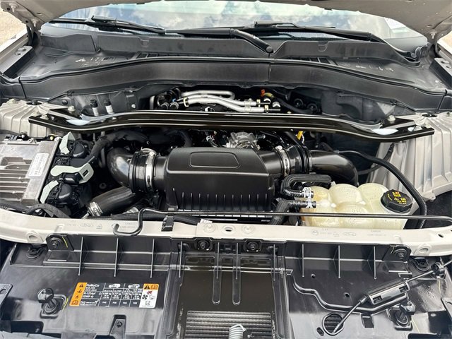 Certified 2021 Ford Explorer Platinum w/ Equipment Group 601A image 23