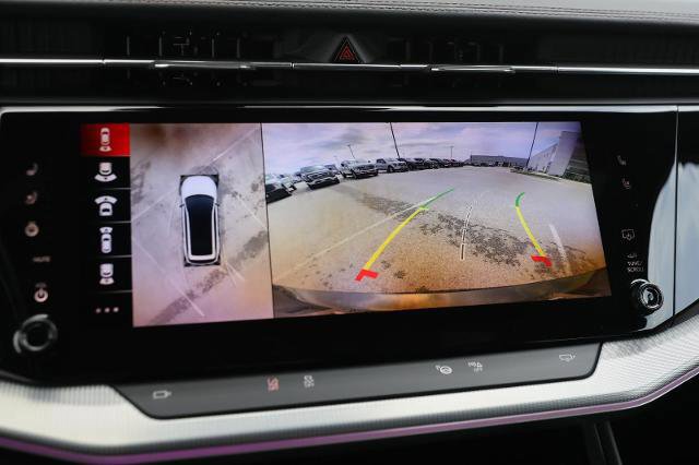 Used 2024 Jeep Wagoneer Launch Edition AWD/4WD image 37