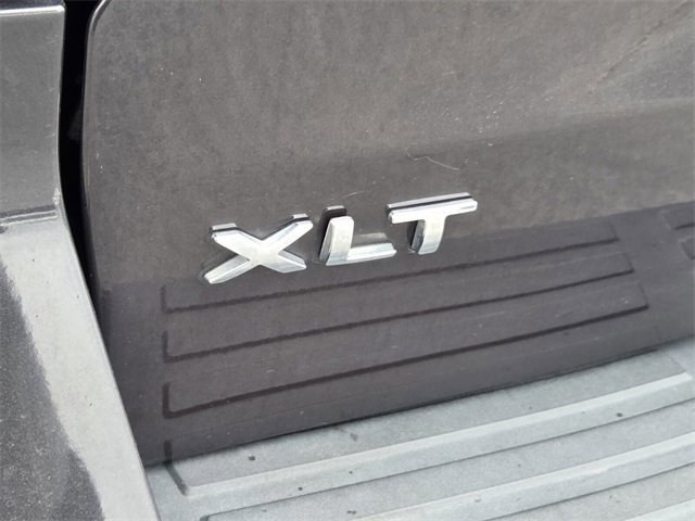 Certified 2023 Ford Expedition Max XLT image 9