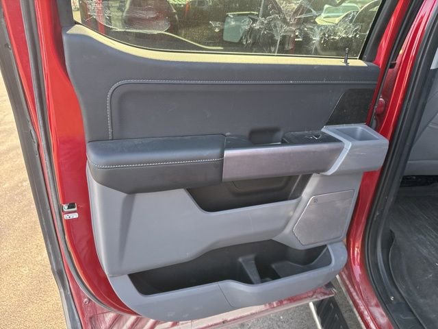 Certified 2022 Ford F150 XLT w/ Equipment Group 302A High image 23