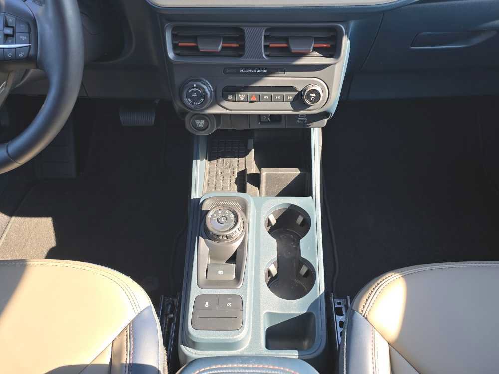 Certified 2025 Ford Maverick Lariat AWD/4WD image 13