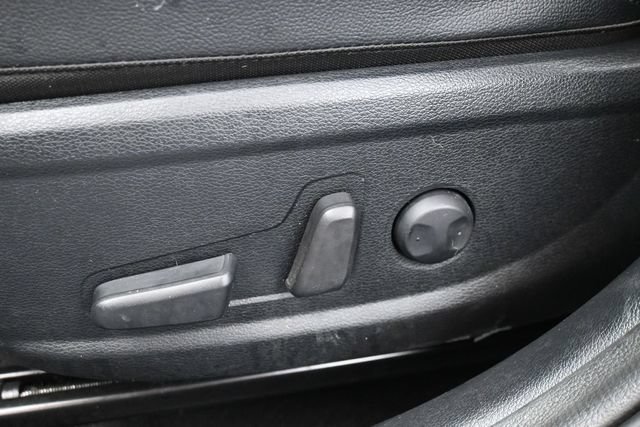 Used 2024 Kia Forte GT-Line w/ GT-Line Premium Package FWD image 12