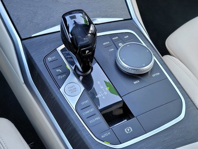 Used 2020 BMW 330i Sedan w/ Premium Package image 20