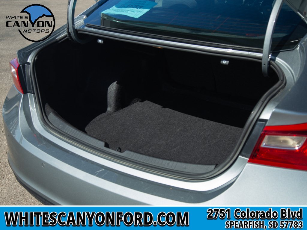 Used 2025 Chevrolet Malibu LT FWD image 14