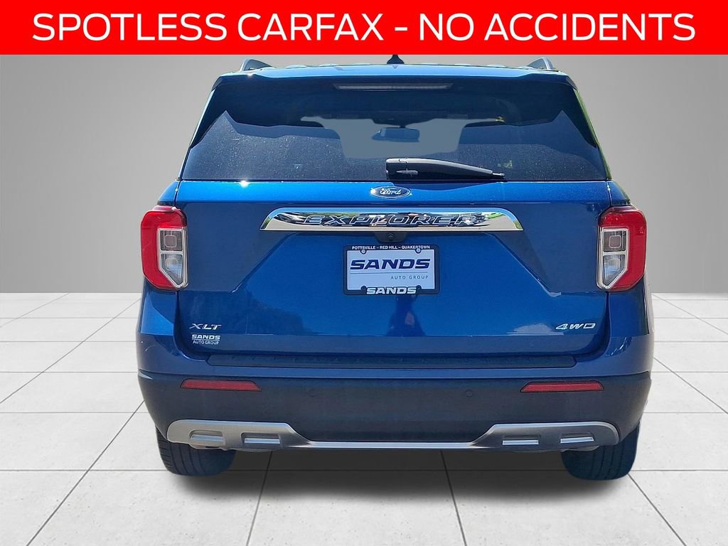 Certified 2022 Ford Explorer XLT w/ Equipment Group 202A AWD/4WD image 5