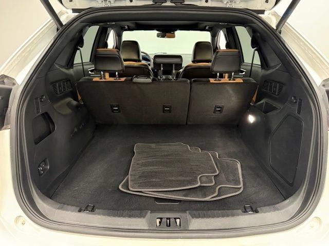 Certified 2024 Ford Edge Titanium w/ Titanium Elite Package AWD/4WD image 38