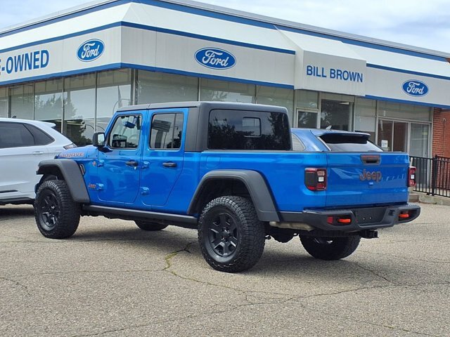 Used 2023 Jeep Gladiator Mojave w/ LED Lighting Group AWD/4WD image 2