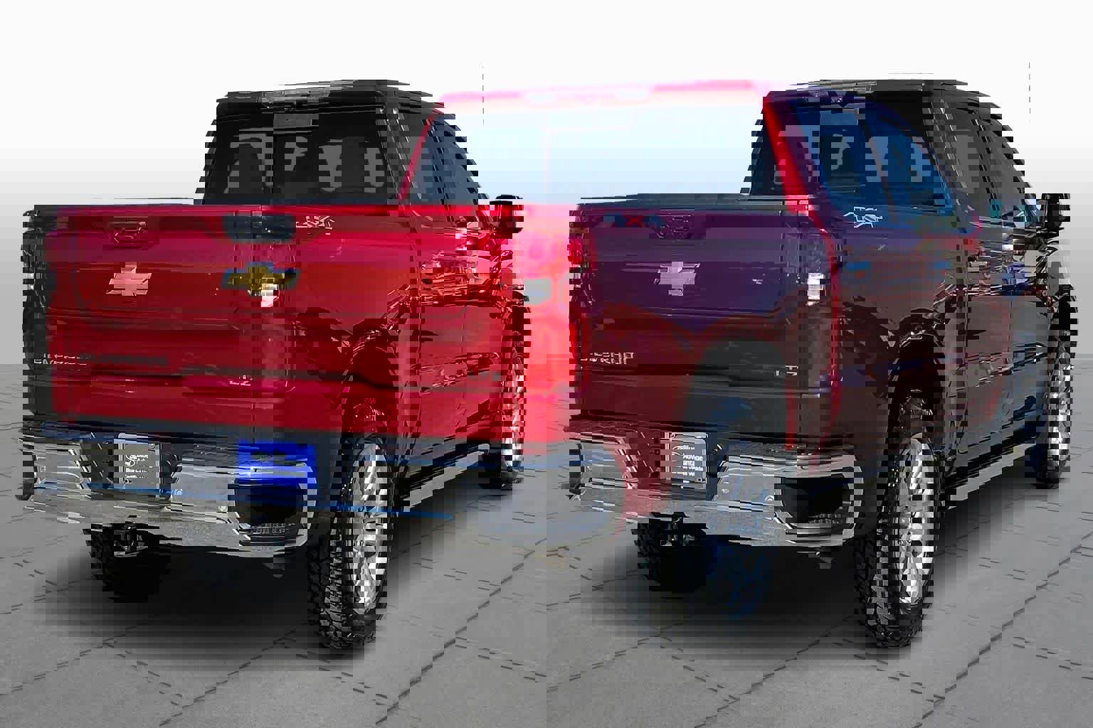 Used 2023 Chevrolet Silverado 1500 LTZ w/ LTZ Premium Package image 3