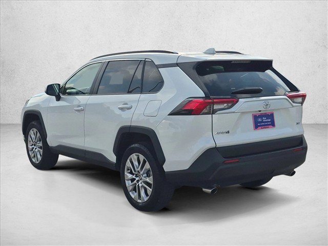 Used 2025 Toyota RAV4 XLE Premium w/ Weather Package FWD image 8