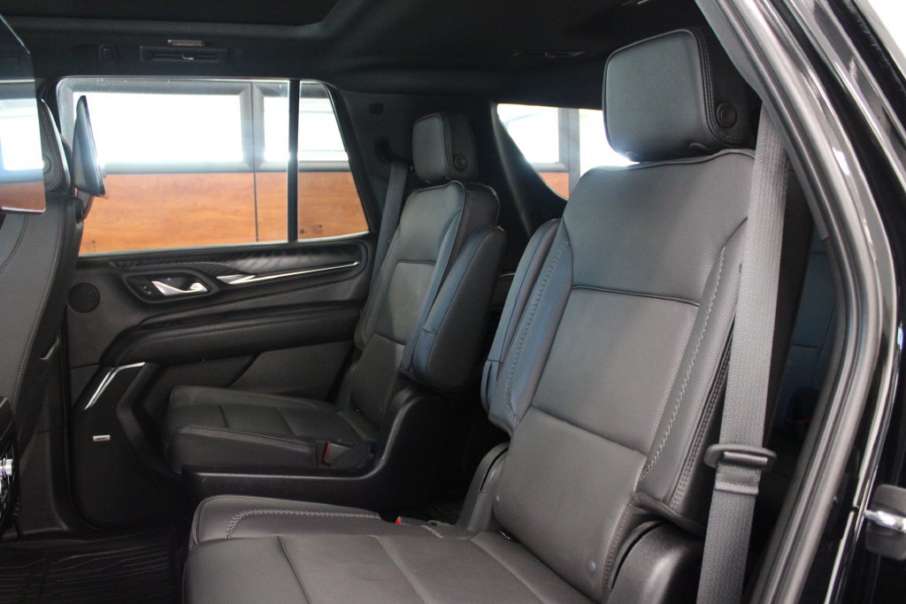 Used 2024 GMC Yukon Denali AWD/4WD image 38