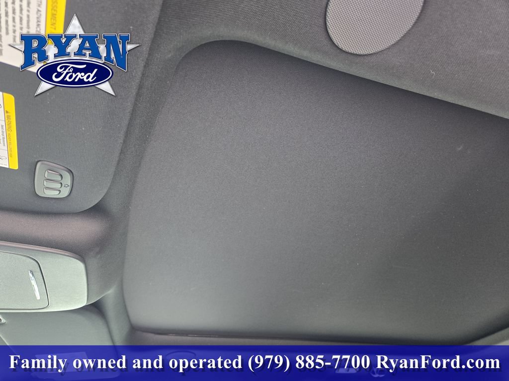 Certified 2025 Ford F150 Platinum w/ Equipment Group 702A High AWD/4WD image 19