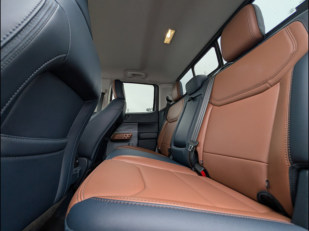 Certified 2022 Ford Maverick Lariat w/ Lariat Luxury Package FWD image 33