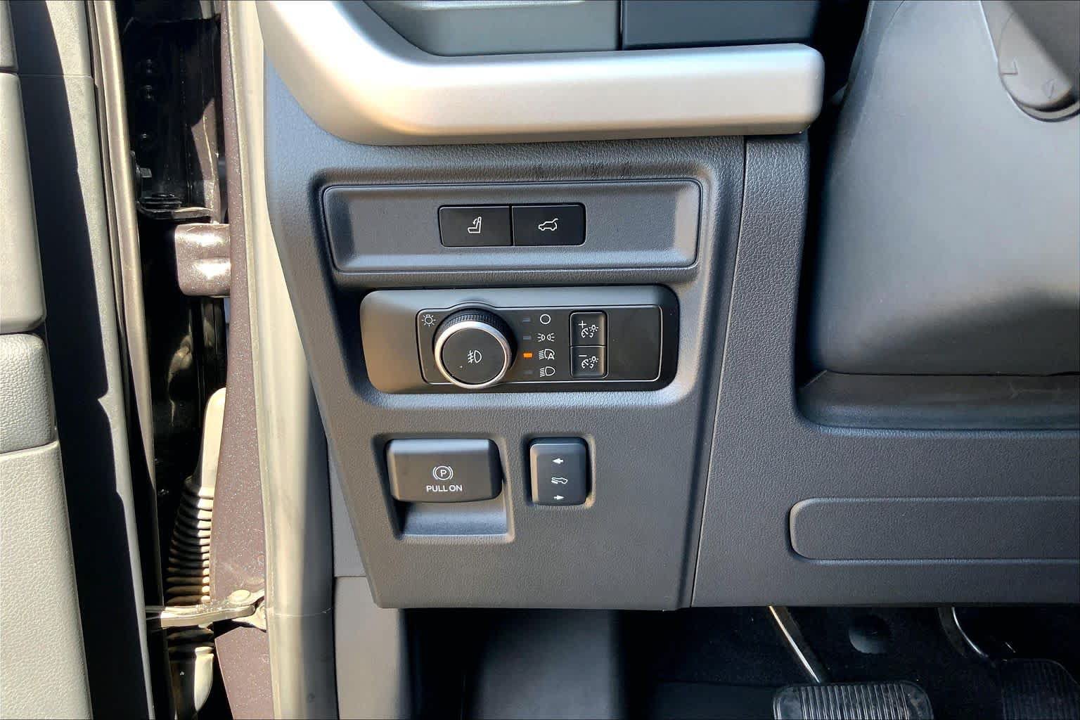 Certified 2024 Ford Expedition Max XLT AWD/4WD image 36