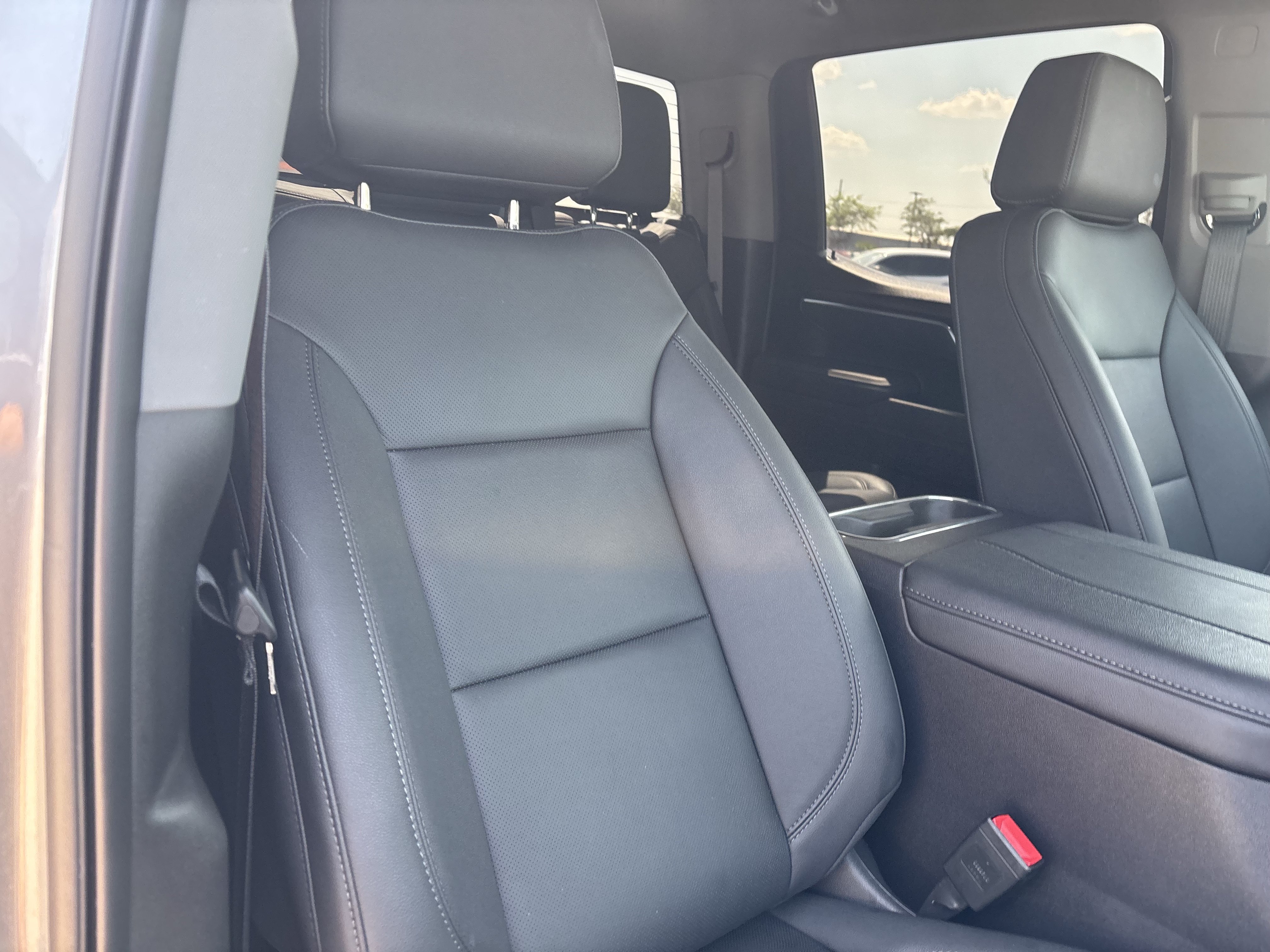 Used 2026 GMC Sierra 1500 SLT RWD image 26