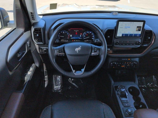 Certified 2024 Ford Bronco Sport Outer Banks w/ Tech Package AWD/4WD image 16