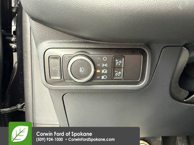 Certified 2025 Ford Explorer ST-Line image 28