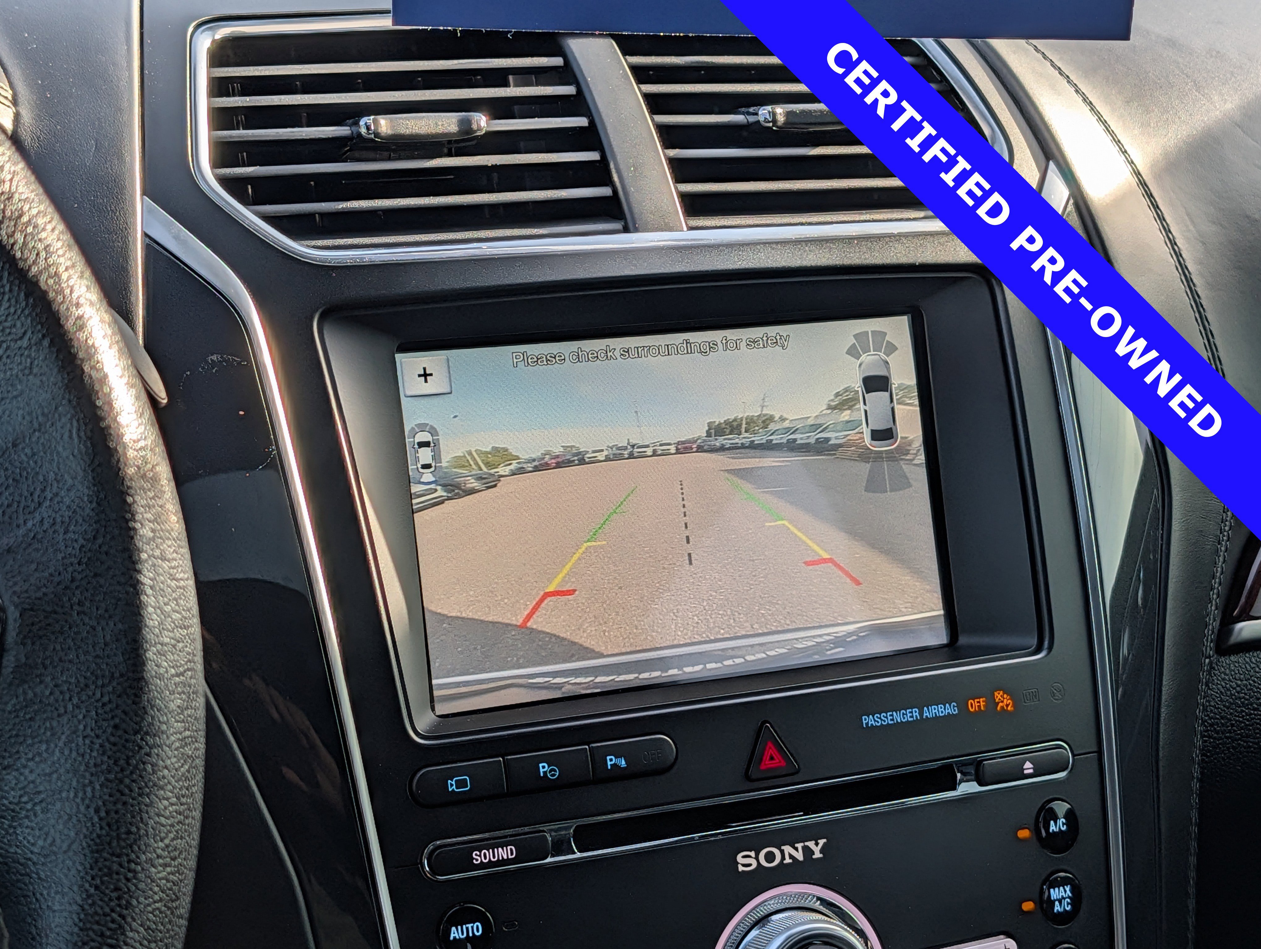 Certified 2018 Ford Explorer Platinum AWD/4WD image 32