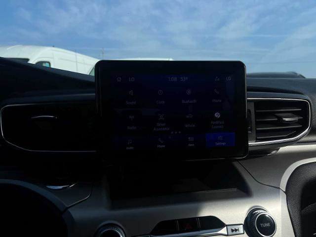 Certified 2022 Ford Explorer XLT w/ Equipment Group 202A image 16