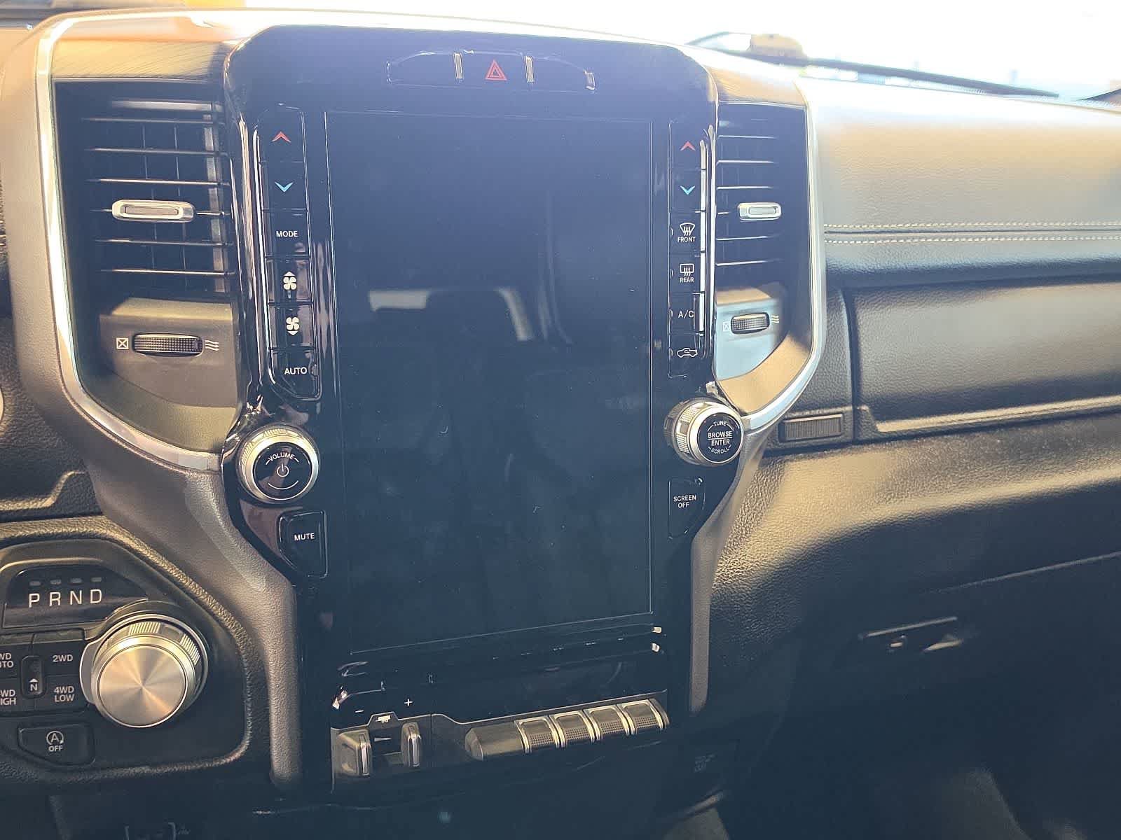 Used 2023 RAM 1500 Laramie AWD/4WD image 23