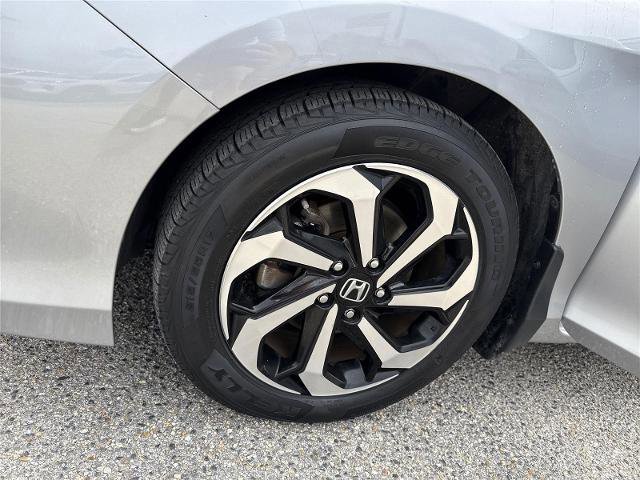 Used 2017 Honda Accord EX-L image 32