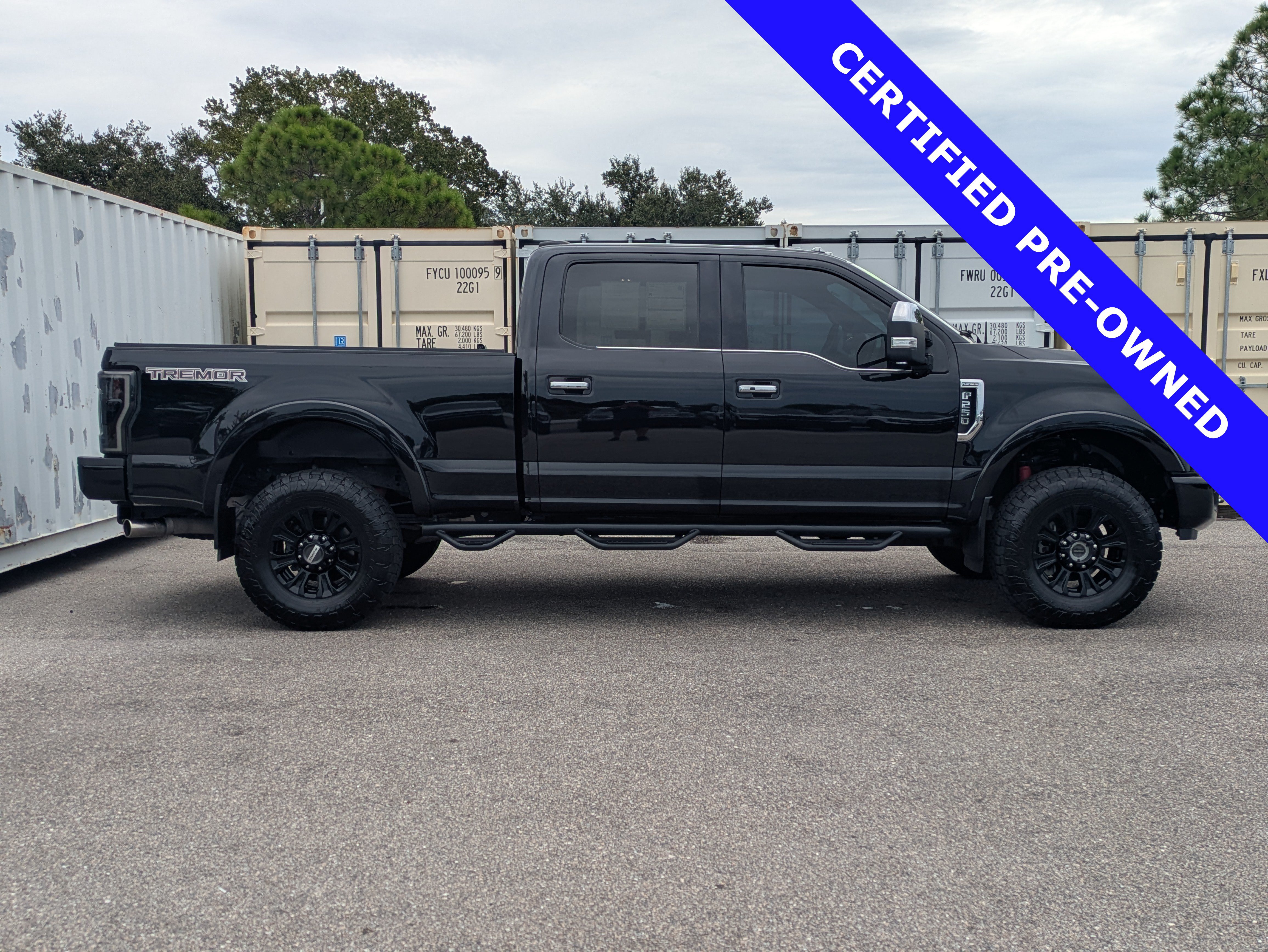 Certified 2022 Ford F250 Platinum w/ Tremor Off-Road Package AWD/4WD image 4