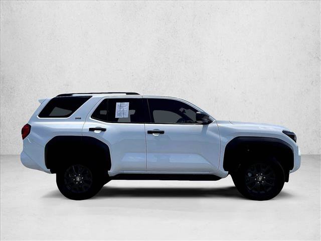 Used 2025 Toyota 4Runner SR5 AWD/4WD image 5
