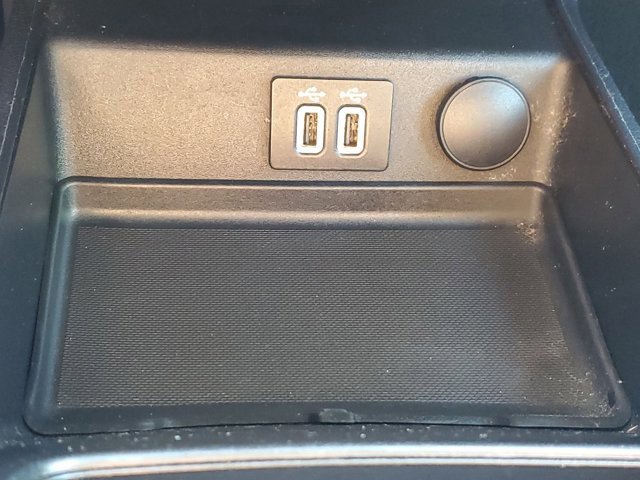 Certified 2019 Ford Fusion SE image 31