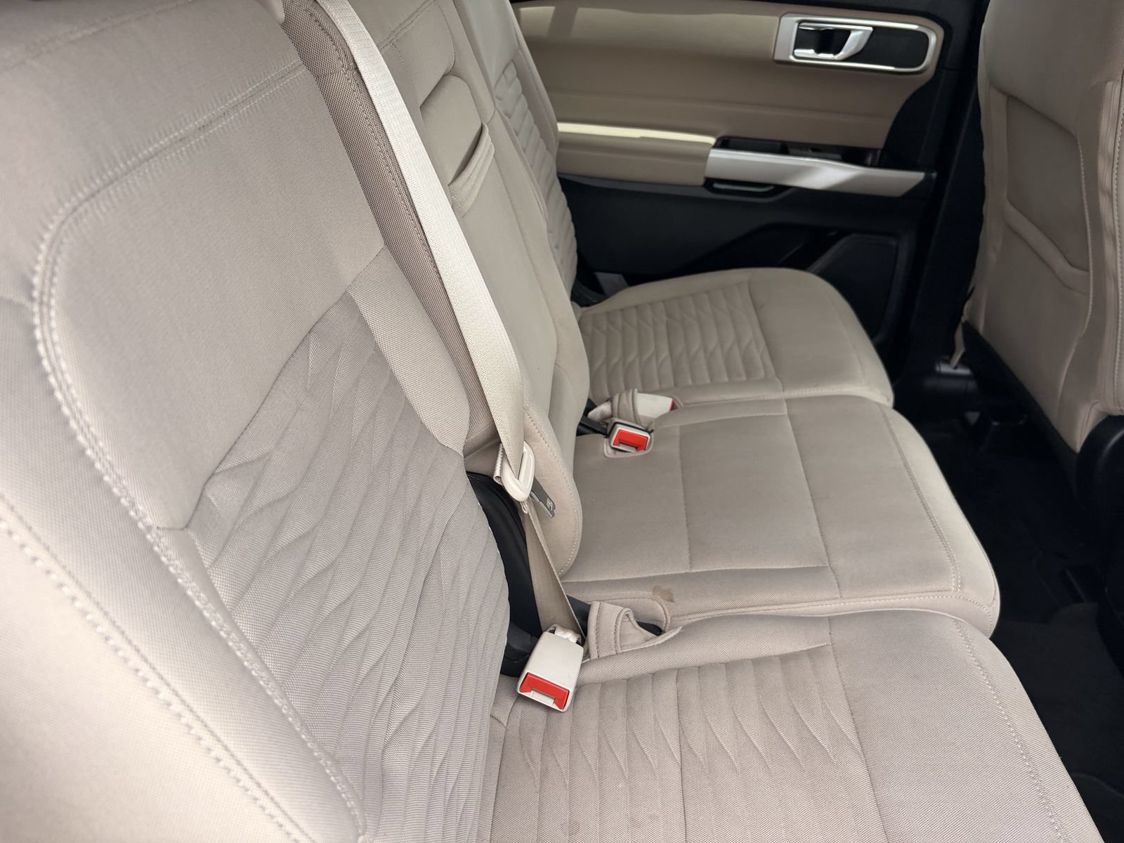Certified 2021 Ford Explorer XLT RWD image 13