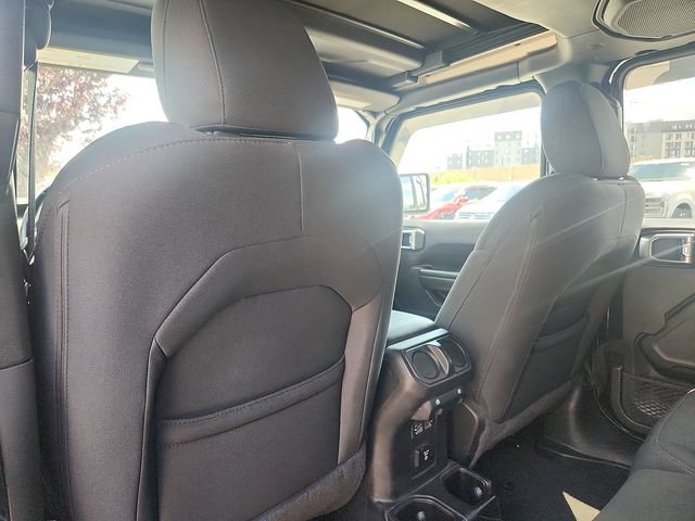 Used 2021 Jeep Wrangler Unlimited Sport w/ Sun And Sound Package AWD/4WD image 25