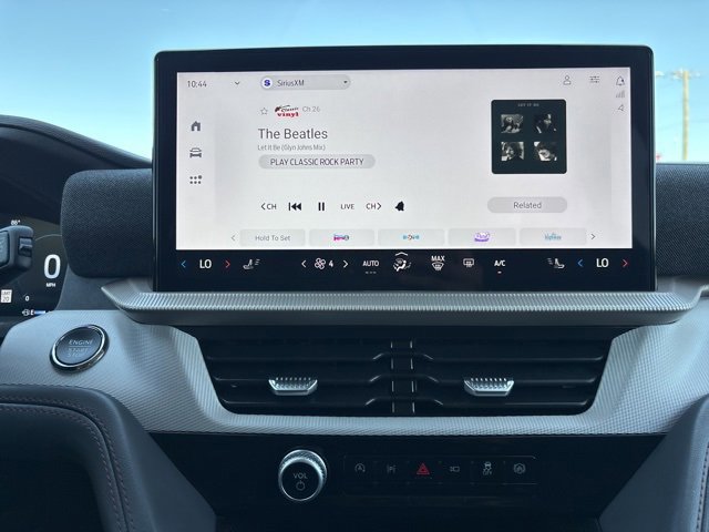 Certified 2025 Ford Explorer Active image 13