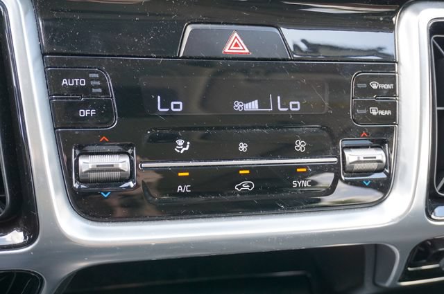 Used 2021 Kia Sorento SX FWD image 29