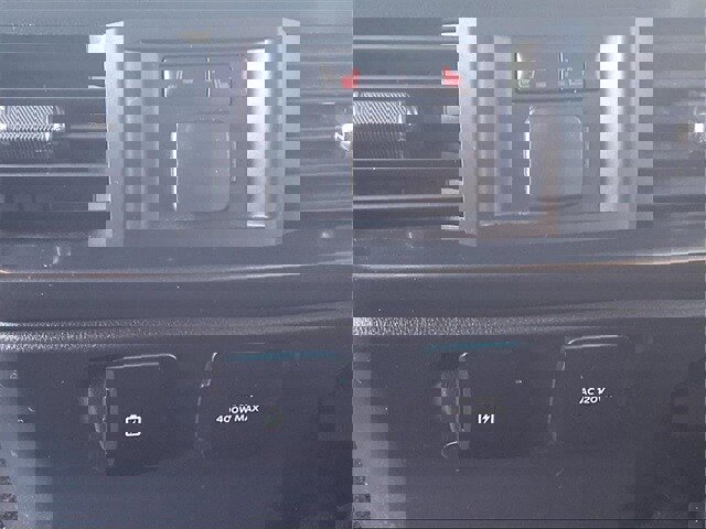 Certified 2021 Ford F150 Lariat w/ Equipment Group 502A High image 11