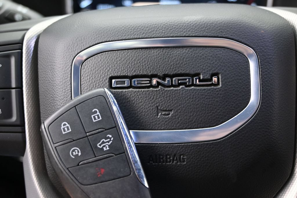 Used 2025 GMC Sierra 2500 Denali AWD/4WD image 46
