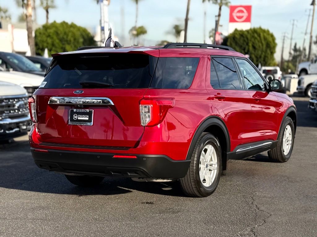 Certified 2022 Ford Explorer XLT image 8