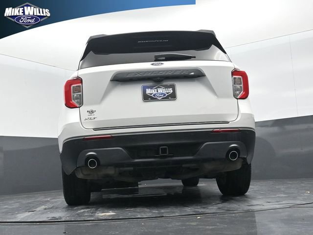Certified 2021 Ford Explorer XLT w/ Equipment Group 202A image 12