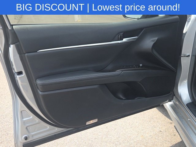 Used 2024 Toyota Camry XSE FWD image 21