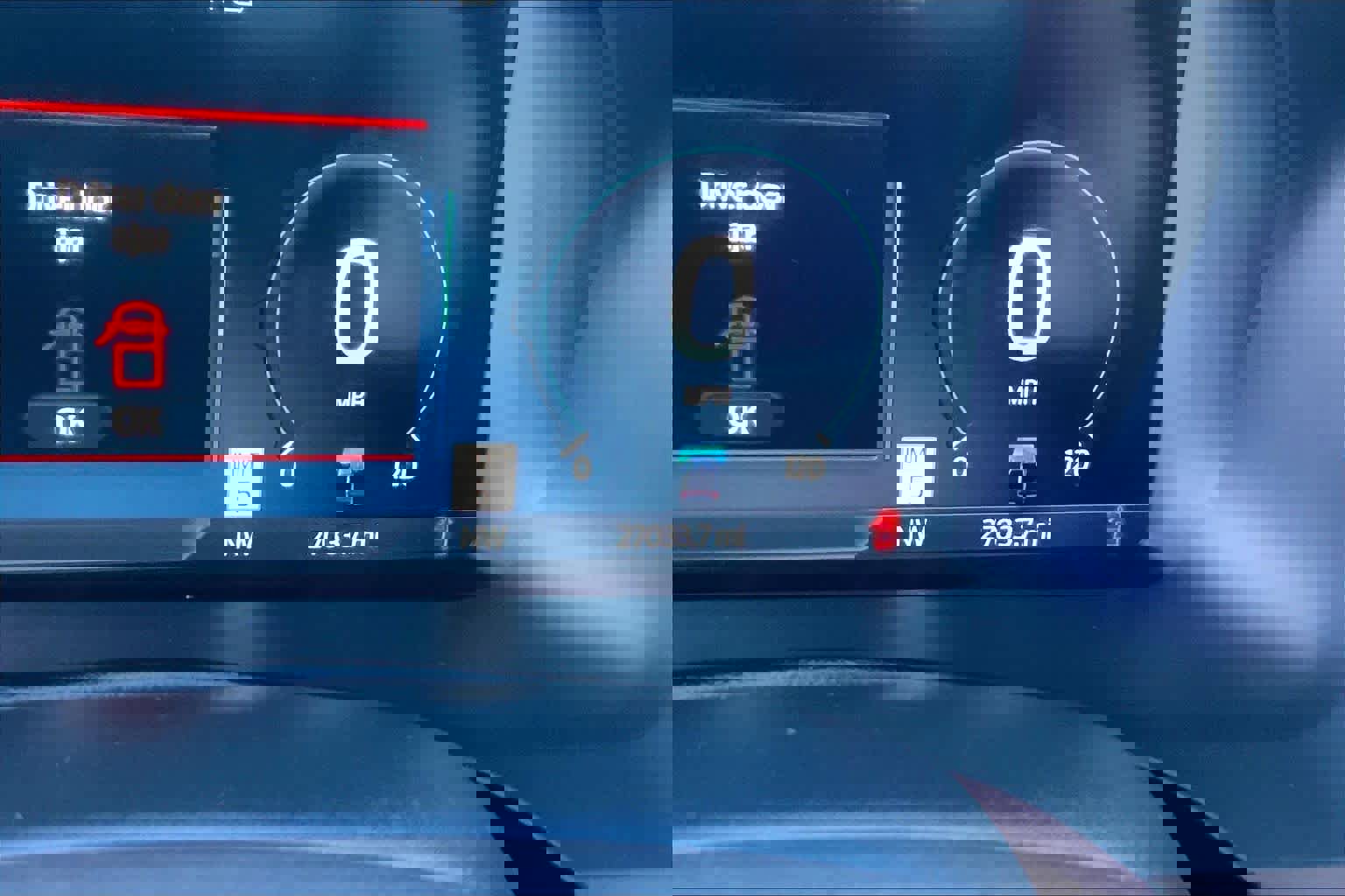 Certified 2023 Ford F150 Lightning Lariat w/ Equipment Group 511A High image 23