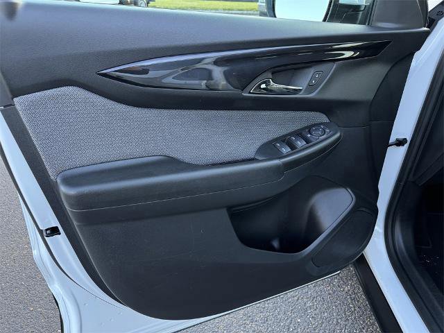 Used 2025 Chevrolet TrailBlazer LT image 12