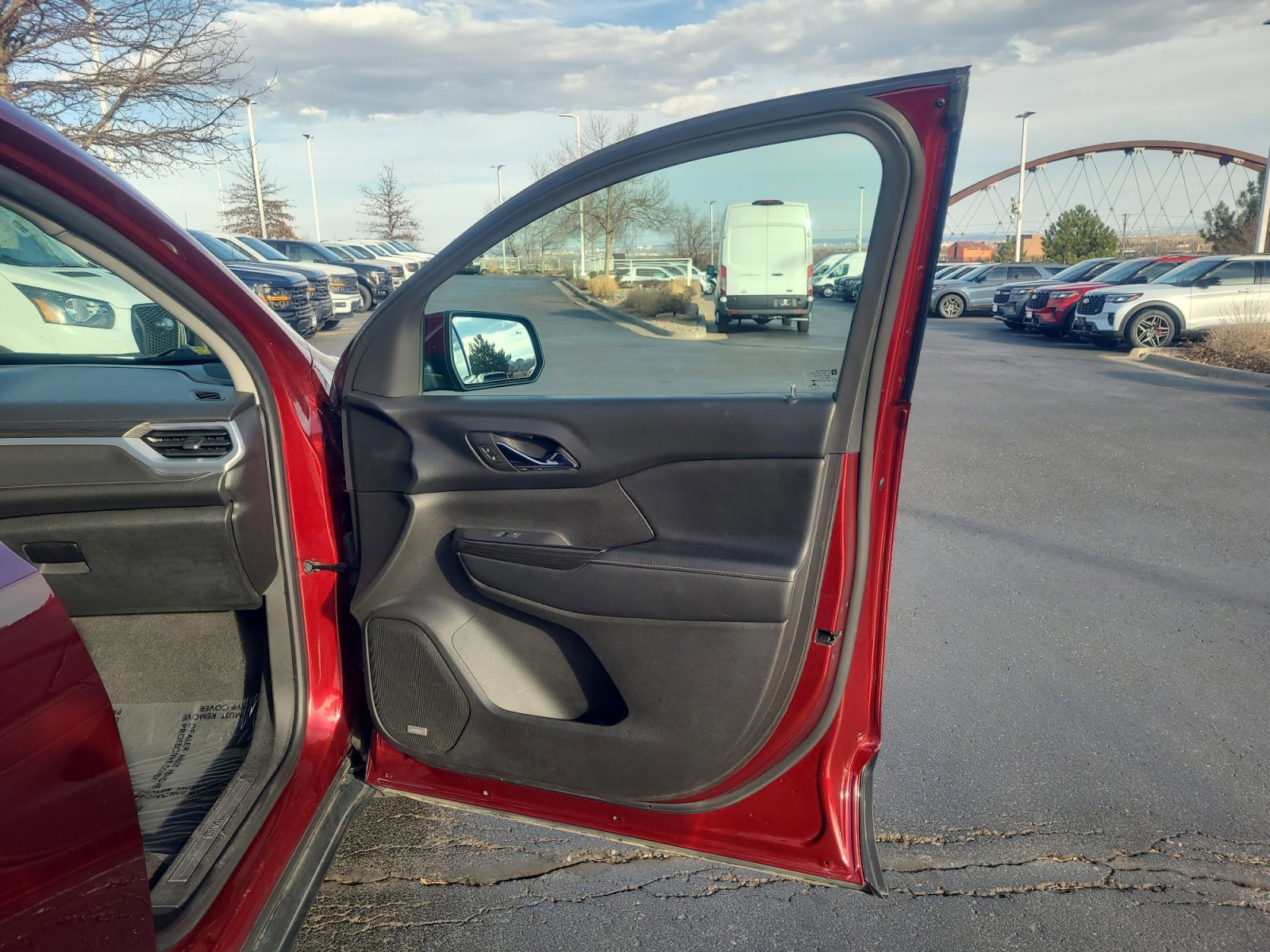 Used 2017 GMC Acadia SLT image 16