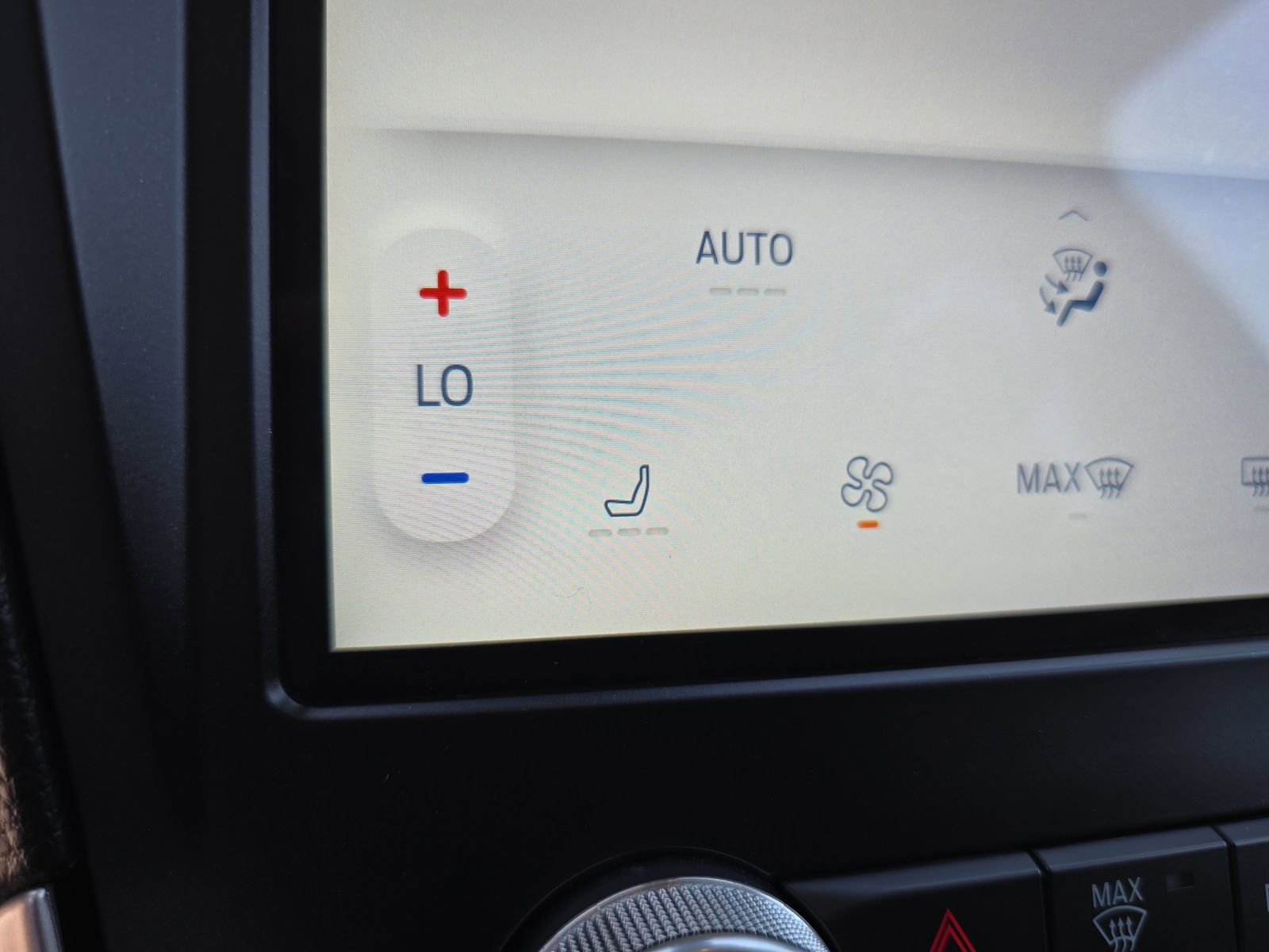 Certified 2024 Ford Edge SEL image 18