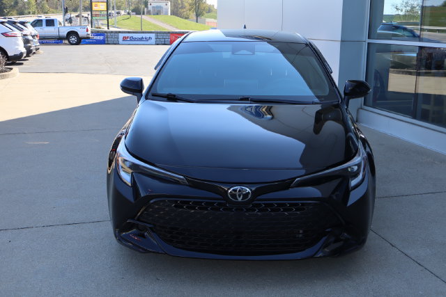 Used 2024 Toyota Corolla SE FWD image 6
