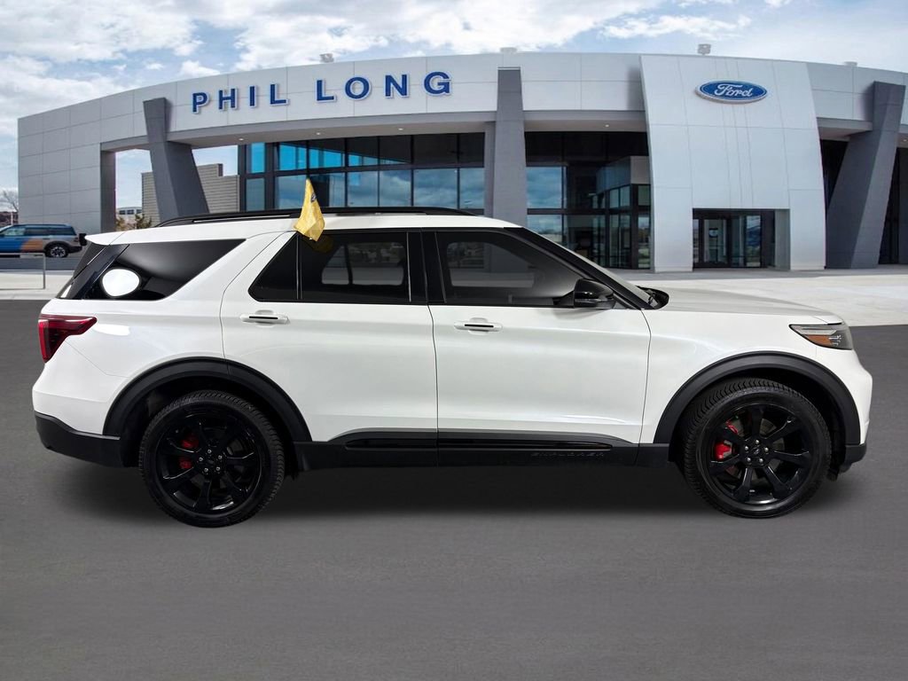 Certified 2024 Ford Explorer ST w/ Equipment Group 401A AWD/4WD image 6